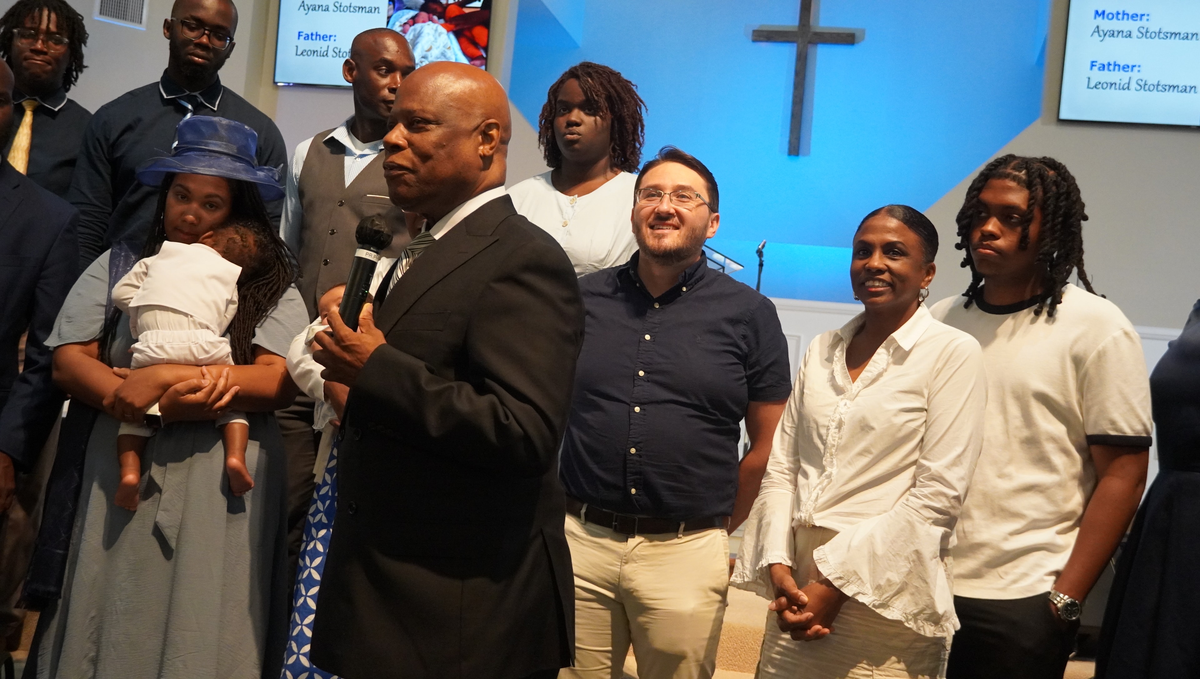 Church life photo 13