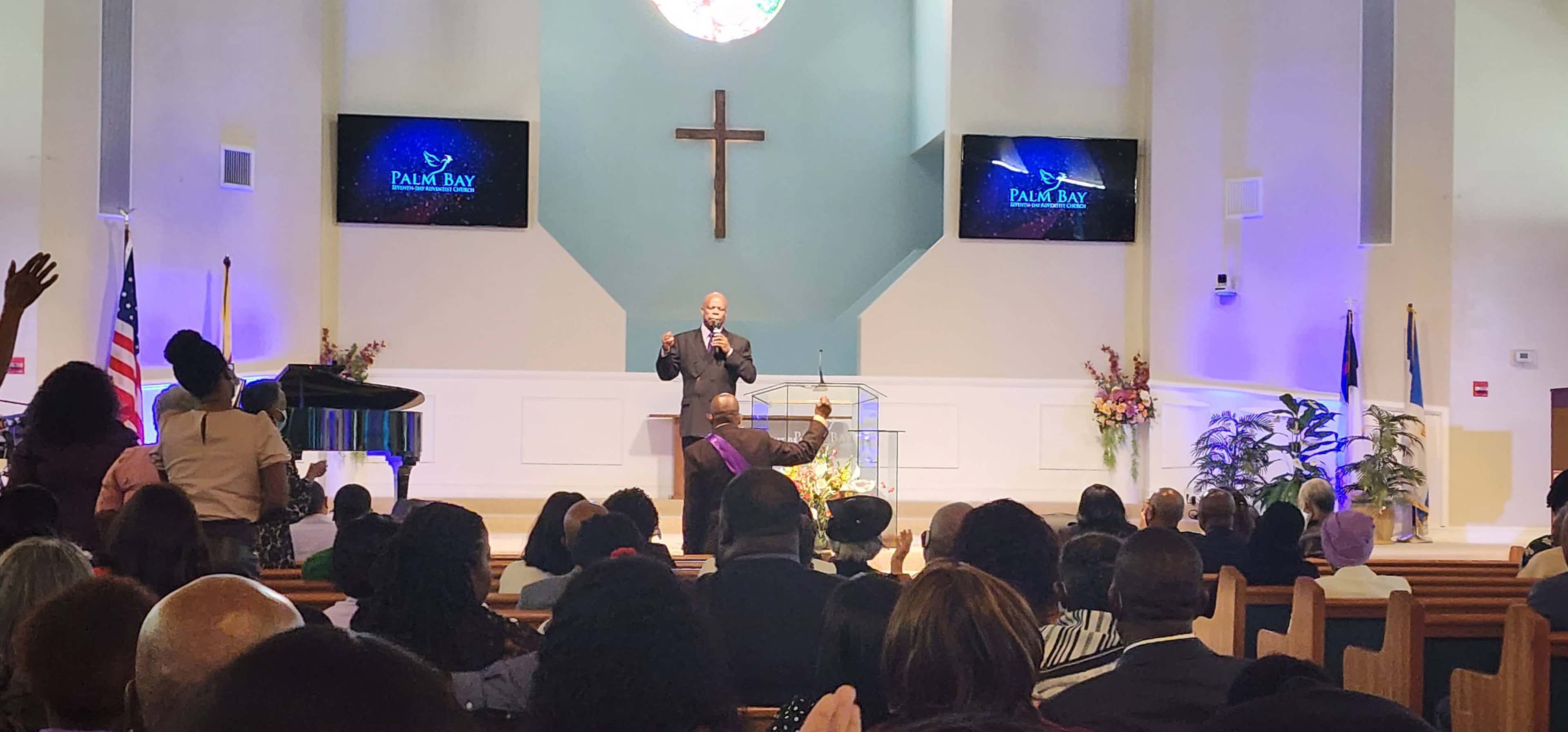 Church life photo 18
