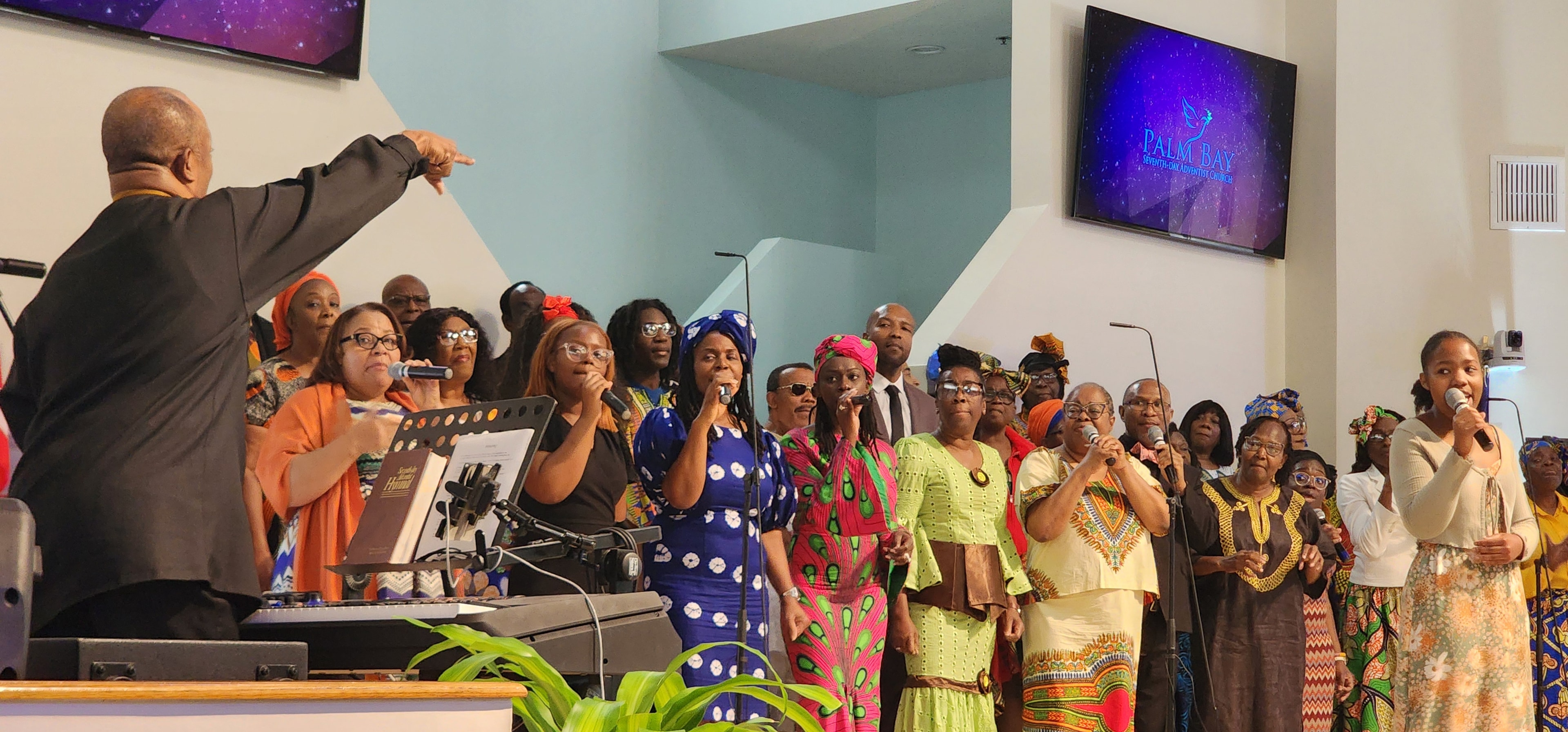 Church life photo 22